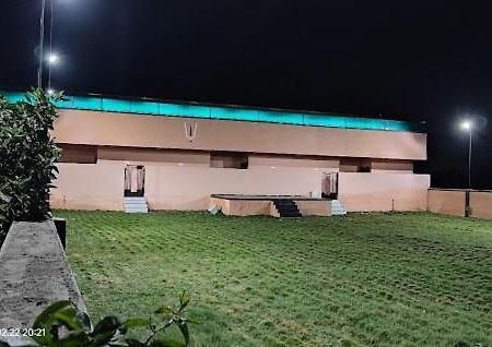 Bhadji Hotel Vaishnavi מראה חיצוני תמונה