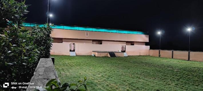 Bhadji Hotel Vaishnavi מראה חיצוני תמונה